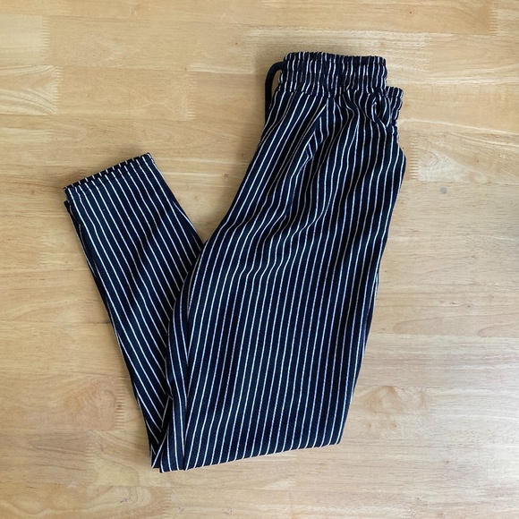 Black White Striped Drawstring Elastic Waist Pants - Picture 2 of 5